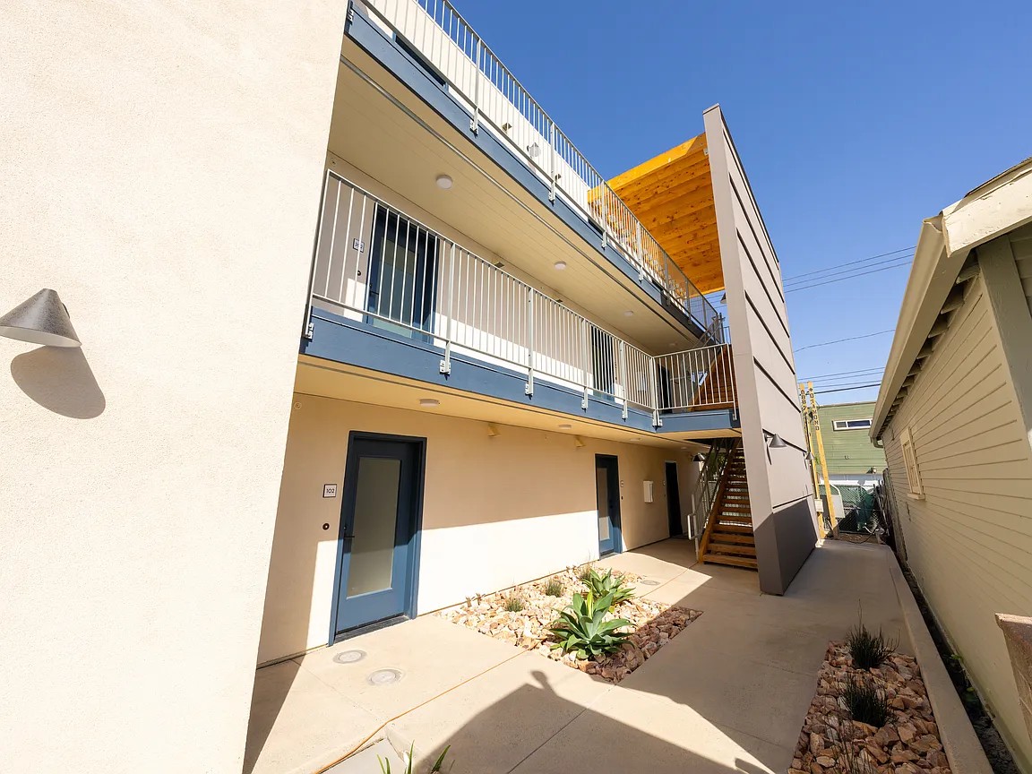 Florida Street Micro Units exterior walkways and apartment entrances