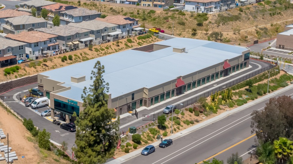 Aerial view along the completed U-store Lakeside / StorQuest building